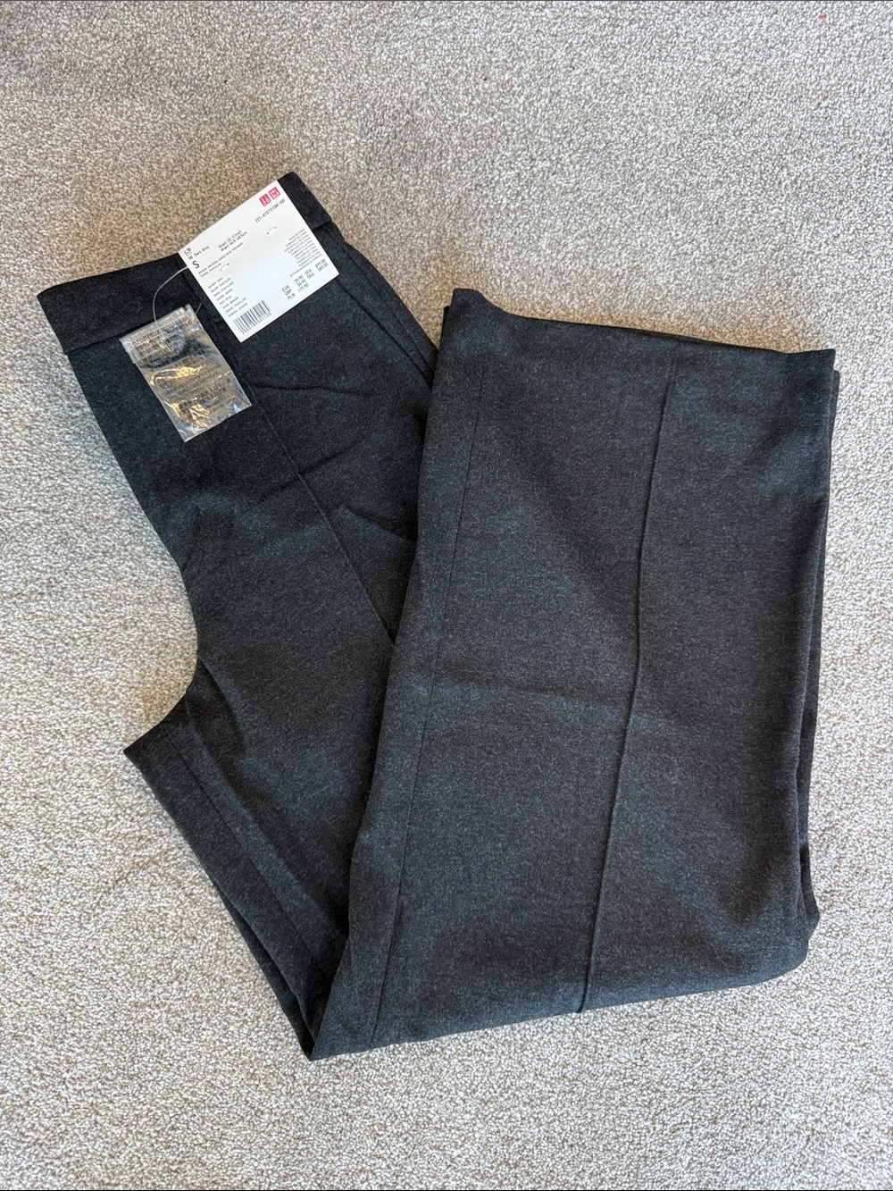 Uniqlo Women’s Charcoal Wide Leg Trousers
